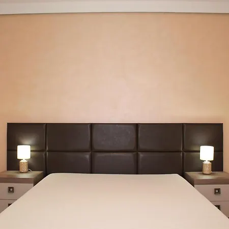 Dristor - Foarte Curat Si Frumos