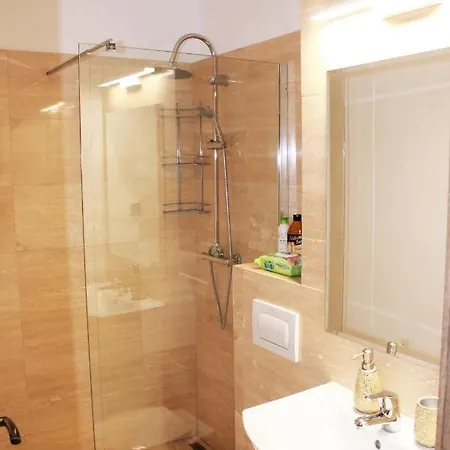 Dristor - Foarte Curat Si Frumos *