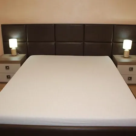 Apartmán Dristor - Foarte Curat Si Frumos *