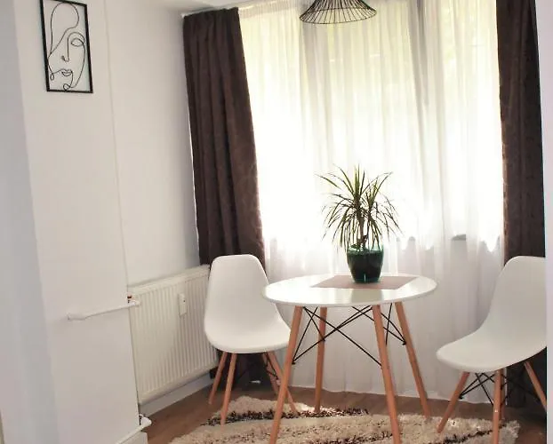 Dristor - Foarte Curat Si Frumos Apartmán Bukurešť